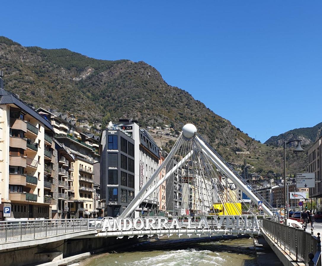 Centrico Loft En Andorra La Vella Con 2 Parkings Hut 5372 Apartment Luaran gambar